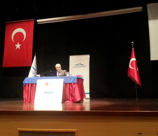 Haşimi: Hukuk ve Siyaset Ayrı Düşünülemez