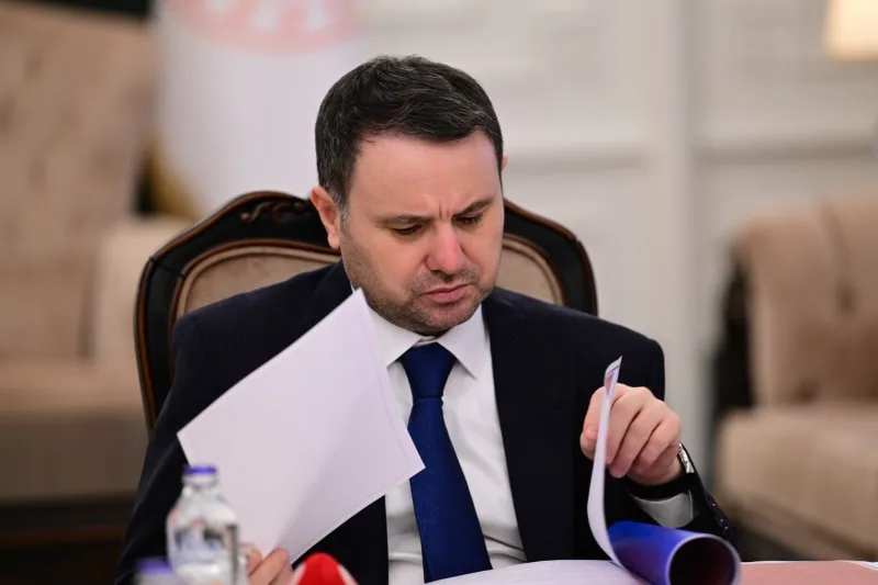 akin gurlek